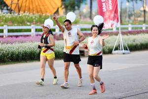 BIB: 
                            <button type="button" onclick="openModal(27849033)" class="btn btn-primary btn-sm float-right btn-popup" data-toggle="modal" data-target=".modal-high-quality">
                        <i class="fas fa-shopping-cart"></i> Add to Cart
                    </button>
                                            <button type="button" onclick="isThisMe(27849033, true)" class="btn btn-success btn-sm float-right btn-popup btn-isme hidden" data-toggle="tooltip" data-placement="bottom" title="นี่คือรูปของคุณใช่ไหม คลิกที่นี่เพื่อเอาเข้าอัลบั้ม">
                        <i class="fas fa-plus"></i> Add to album
                    </button>
                    <button type="button" onclick="isThisMe(27849033, false)" class="btn btn-warning btn-sm float-right btn-popup btn-isnotme hidden">
                        <i class="fas fa-ban"></i> Remove from album
                    </button>